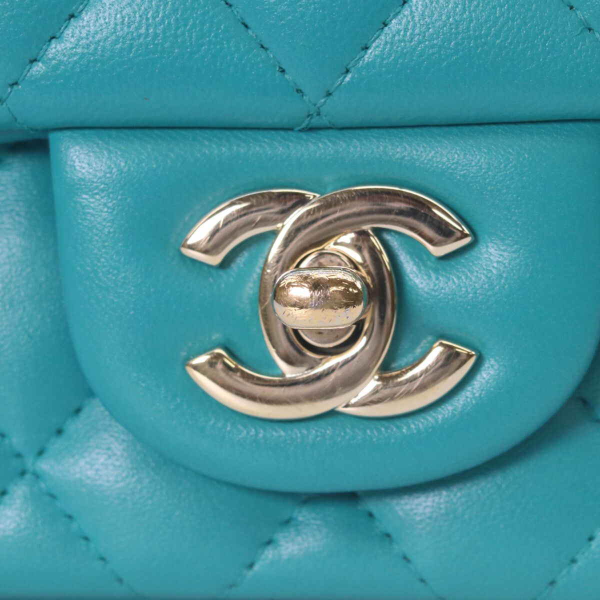 Chanel Emerald Green Lamb Gold Mini Quilted 17 Shoulder — view 6