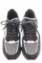 Louis Vuitton Run Away Low Cut Sneakers Black — view 2
