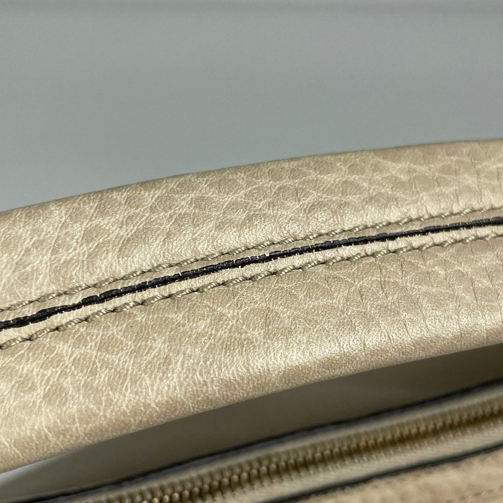 Gucci Interlocking Handbag Leather Beige — view 7