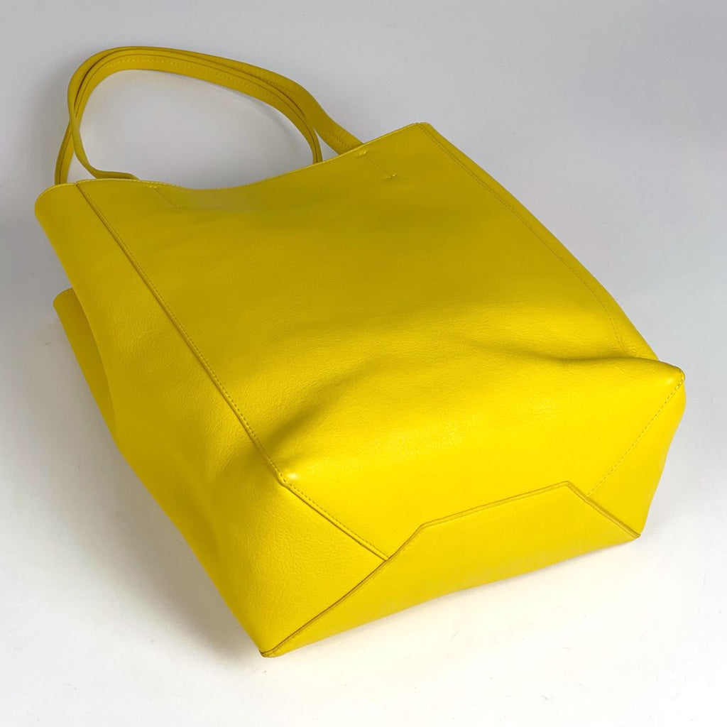 Celine Cabas Phantom Tote Logo Shoulder Bag Leather Yellow — view 2