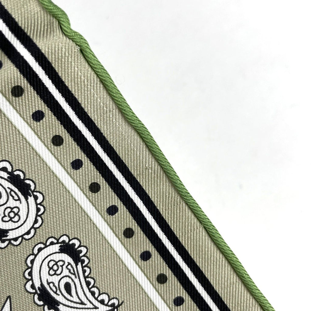 Hermes Carre 55 Chorus Stellarum Bandana Scarf Silk Khaki Multicolor — view 3