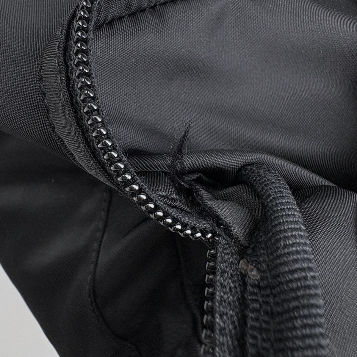 Prada Shoulder Bag Nylon Nero — view 5