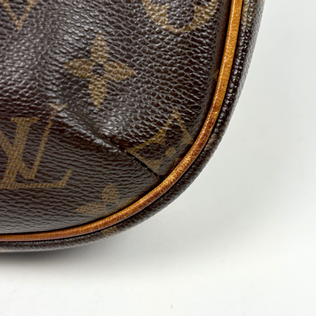 Louis Vuitton Odeon PM Shoulder Bag Monogram Brown — view 3