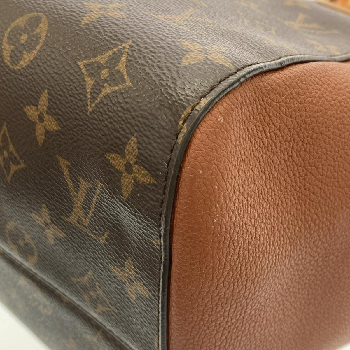 Louis Vuitton Monogram Fold Tote — view 3