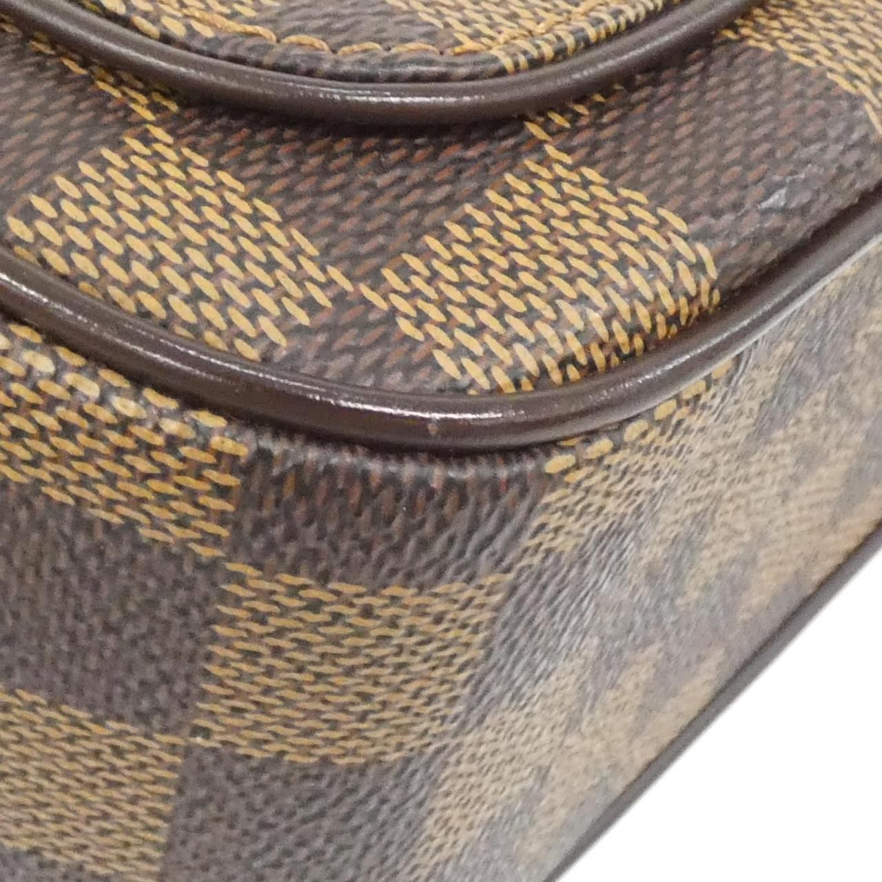 Louis Vuitton Damier Aubagne Shoulder — view 3