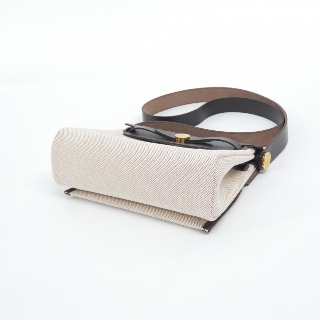 Hermes Herbag Zip 20 cm Shoulder — view 3