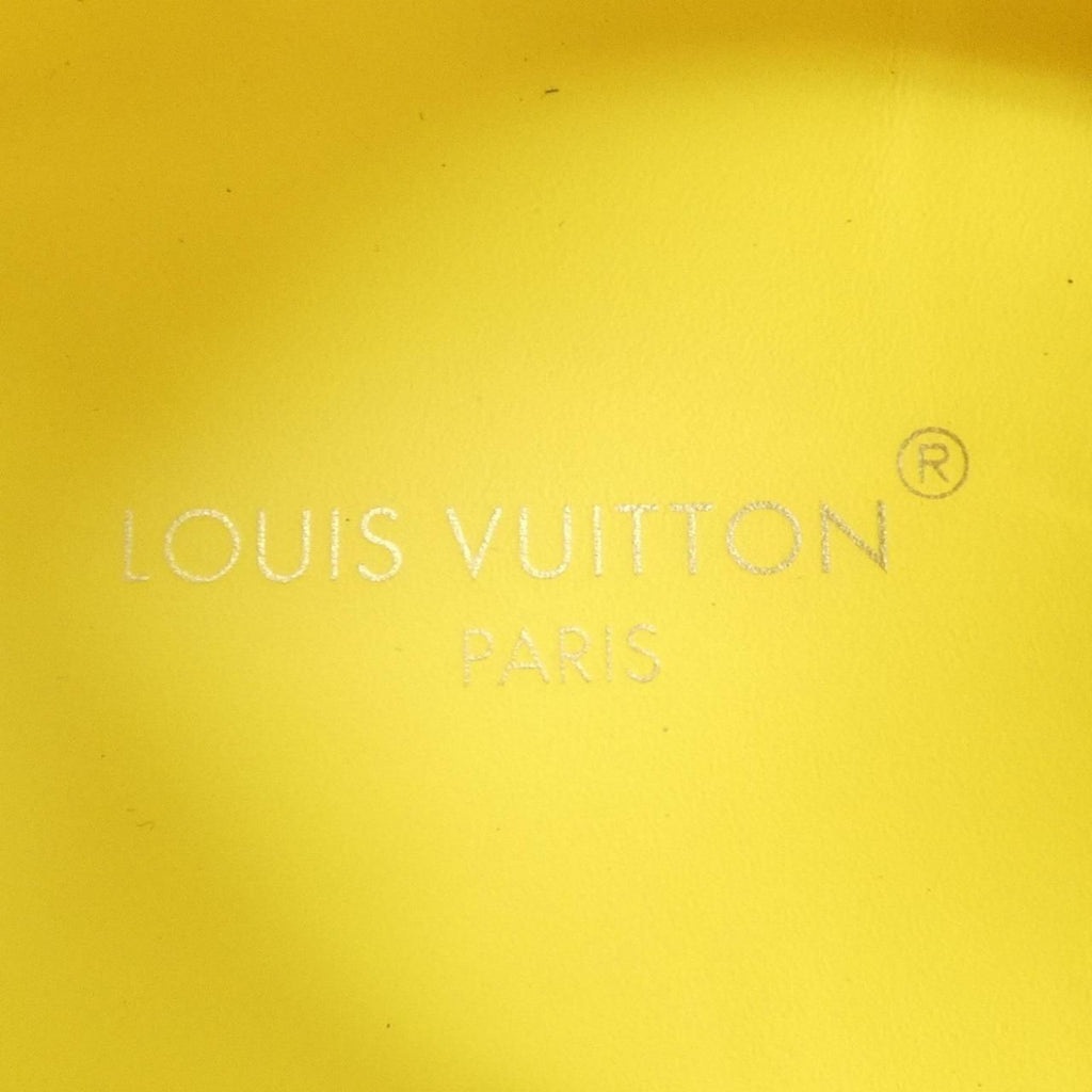 Louis Vuitton Run Away Line Sneakers — view 6