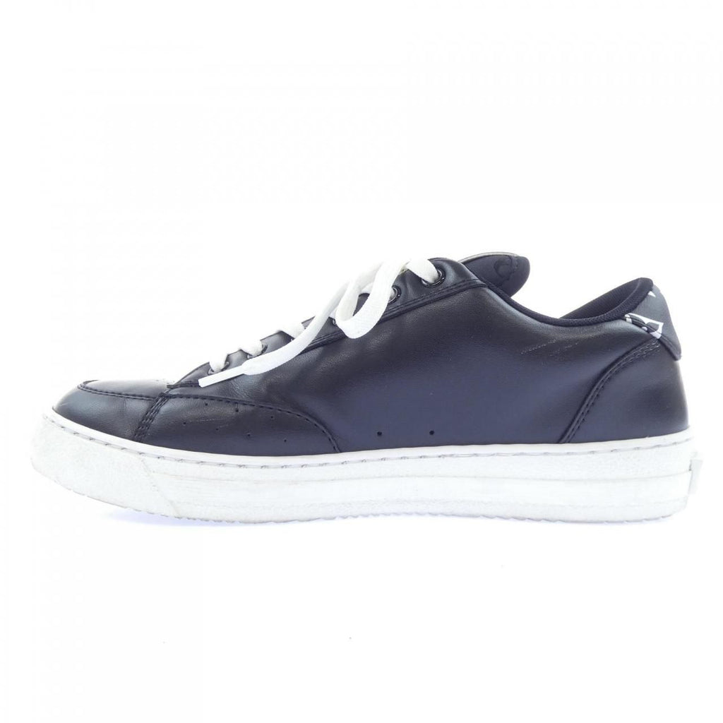 Louis Vuitton Sneakers Black — view 2