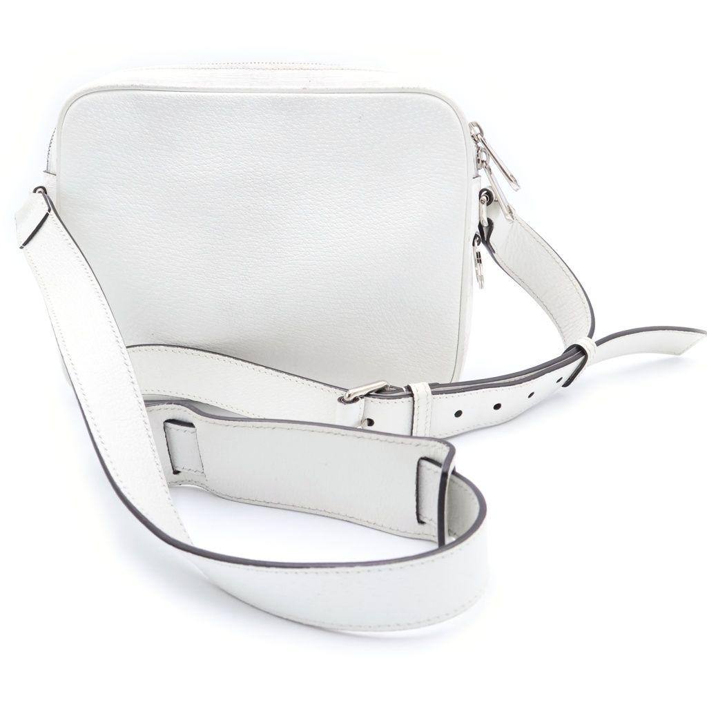 Gucci GG Supreme Cross Belt Bag White Leather Silver — view 2