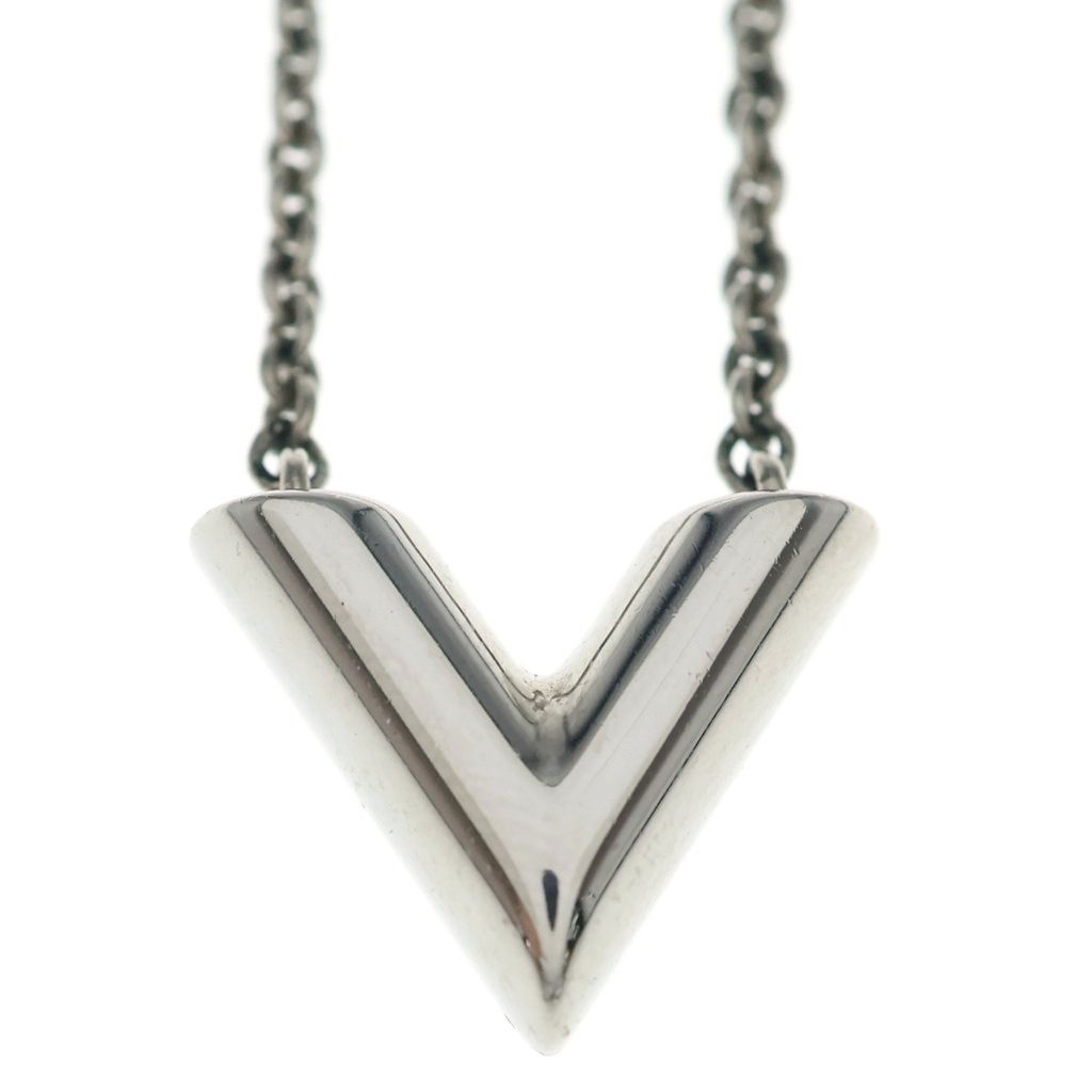 Louis Vuitton Essential LV Logo Motif Chain Necklace Silver — view 3