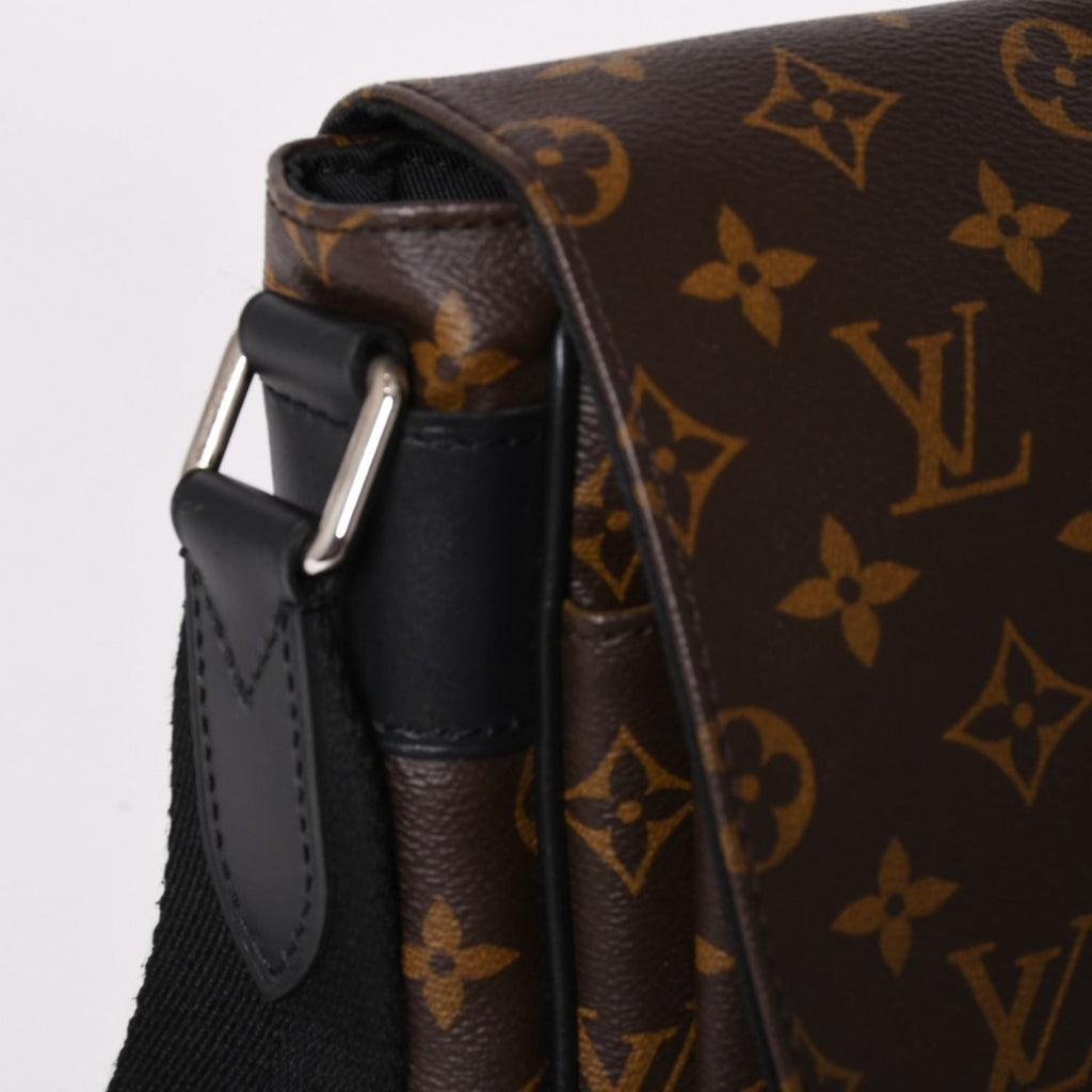 Louis Vuitton Christopher Messenger Bag Monogram Macassar Leather Brown — view 4