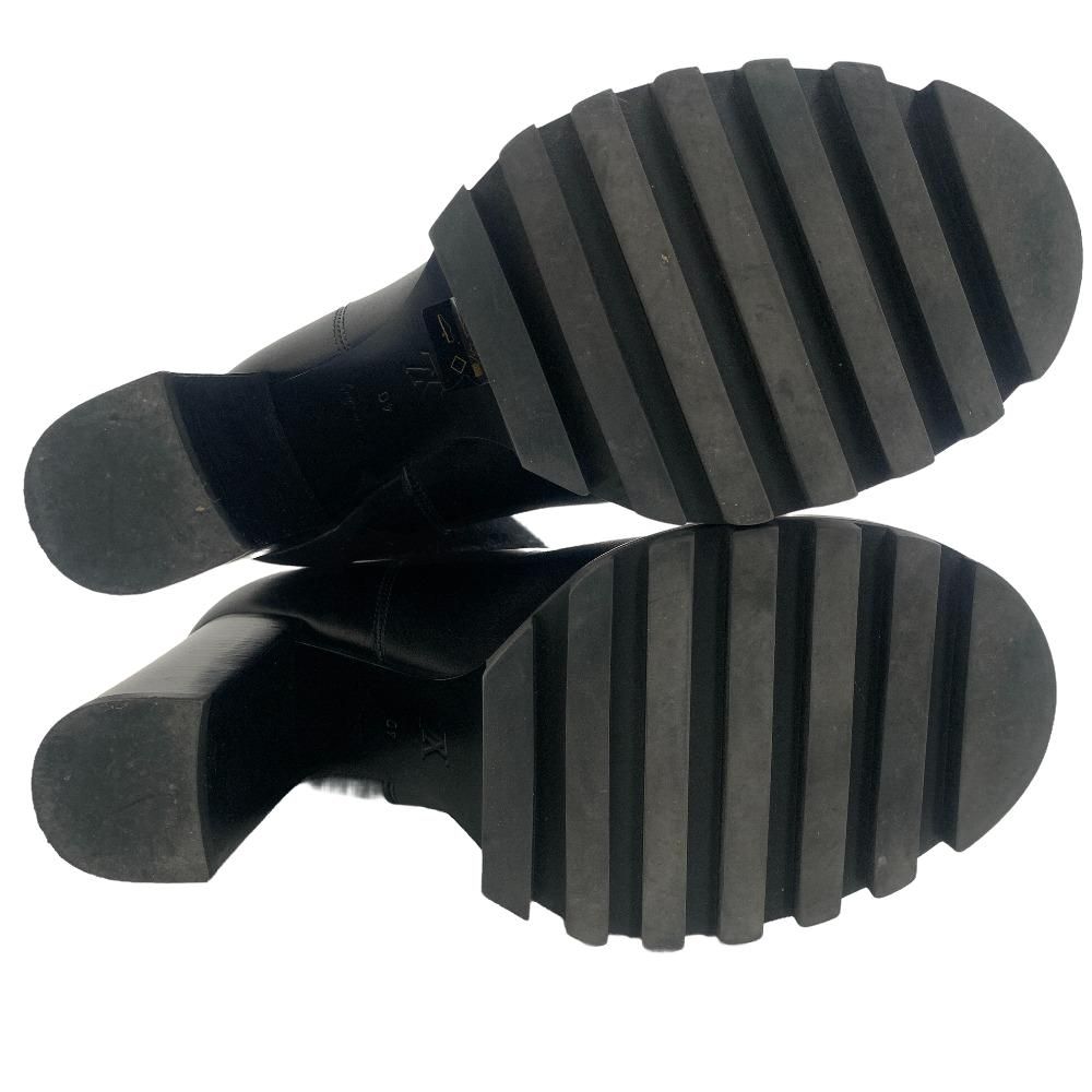 Louis Vuitton LV Bob Line Leather Boots Black — view 8
