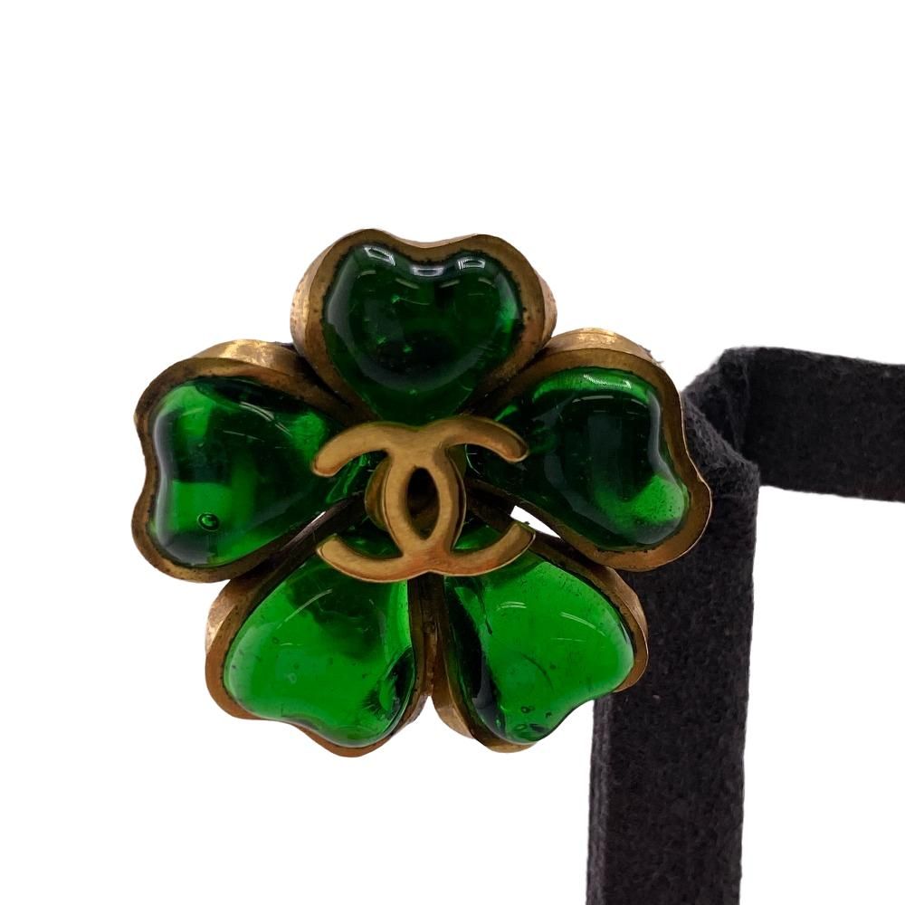 Chanel Gripoix Earrings Green — view 5