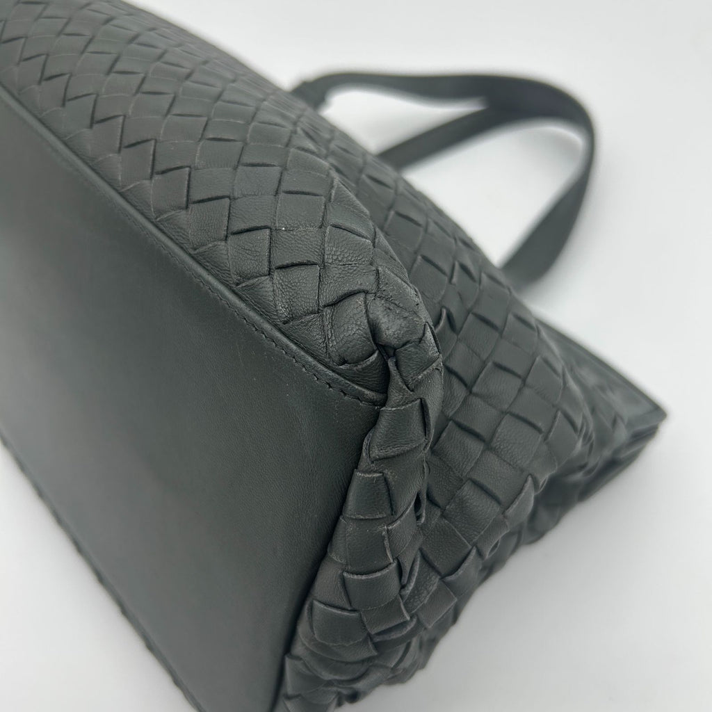Bottega Veneta Intrecciato Top Handle — view 9