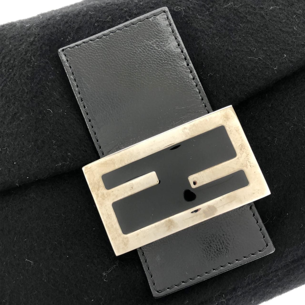Fendi Vintage Baguette Shoulder — view 4