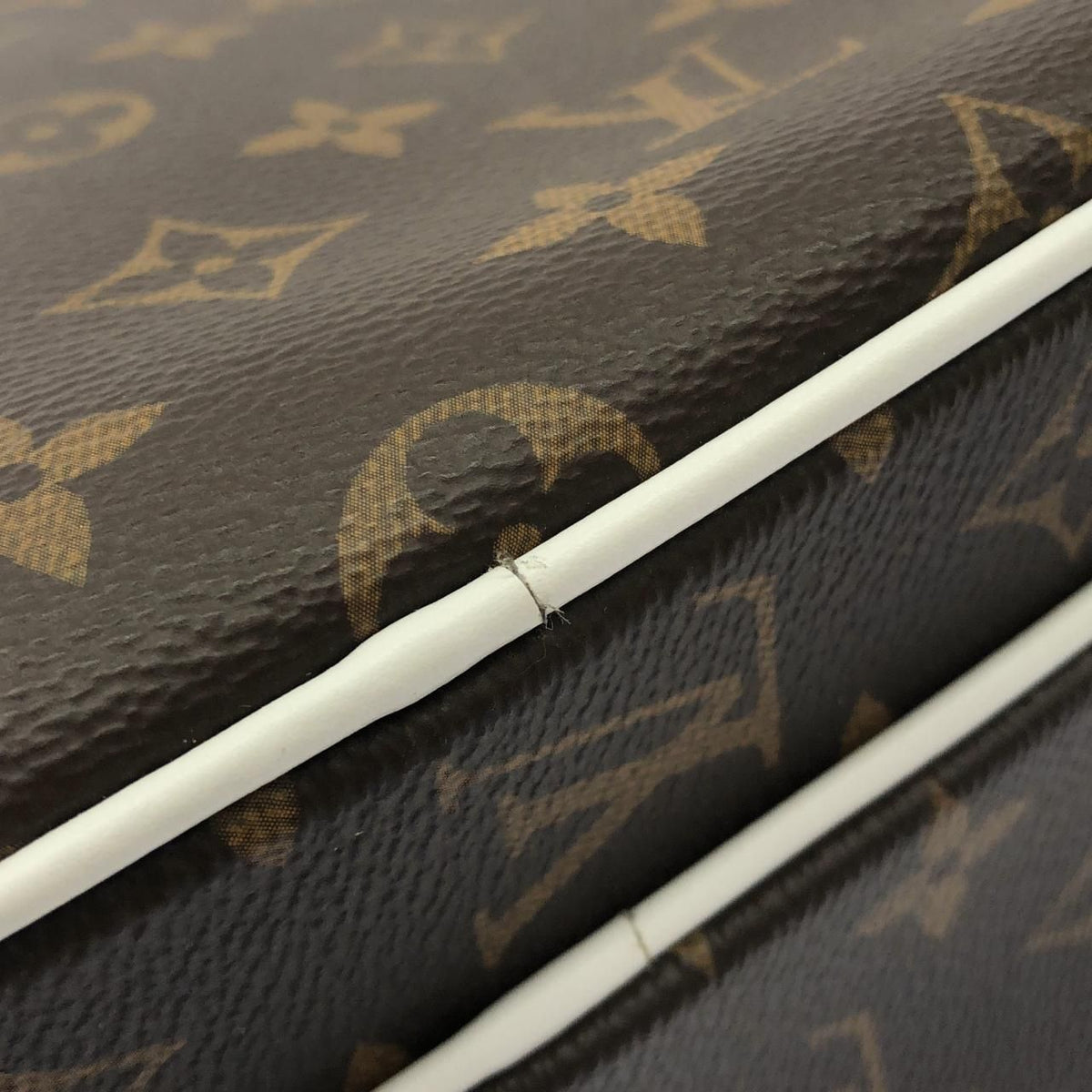 Louis Vuitton Monogram Nile Messenger Shoulder — view 4