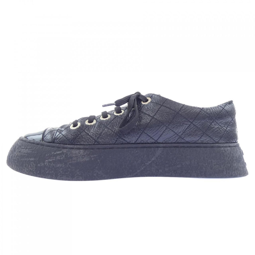Chanel Metiers D'art Sneakers — view 2
