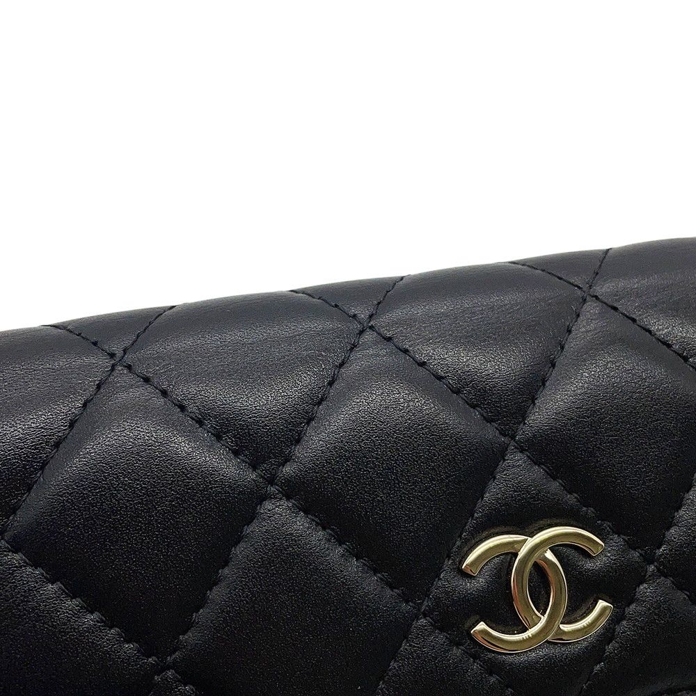 Chanel Pearl Chain Shoulder Bag CC Logo Quilted Faux Pouch Black — view 7