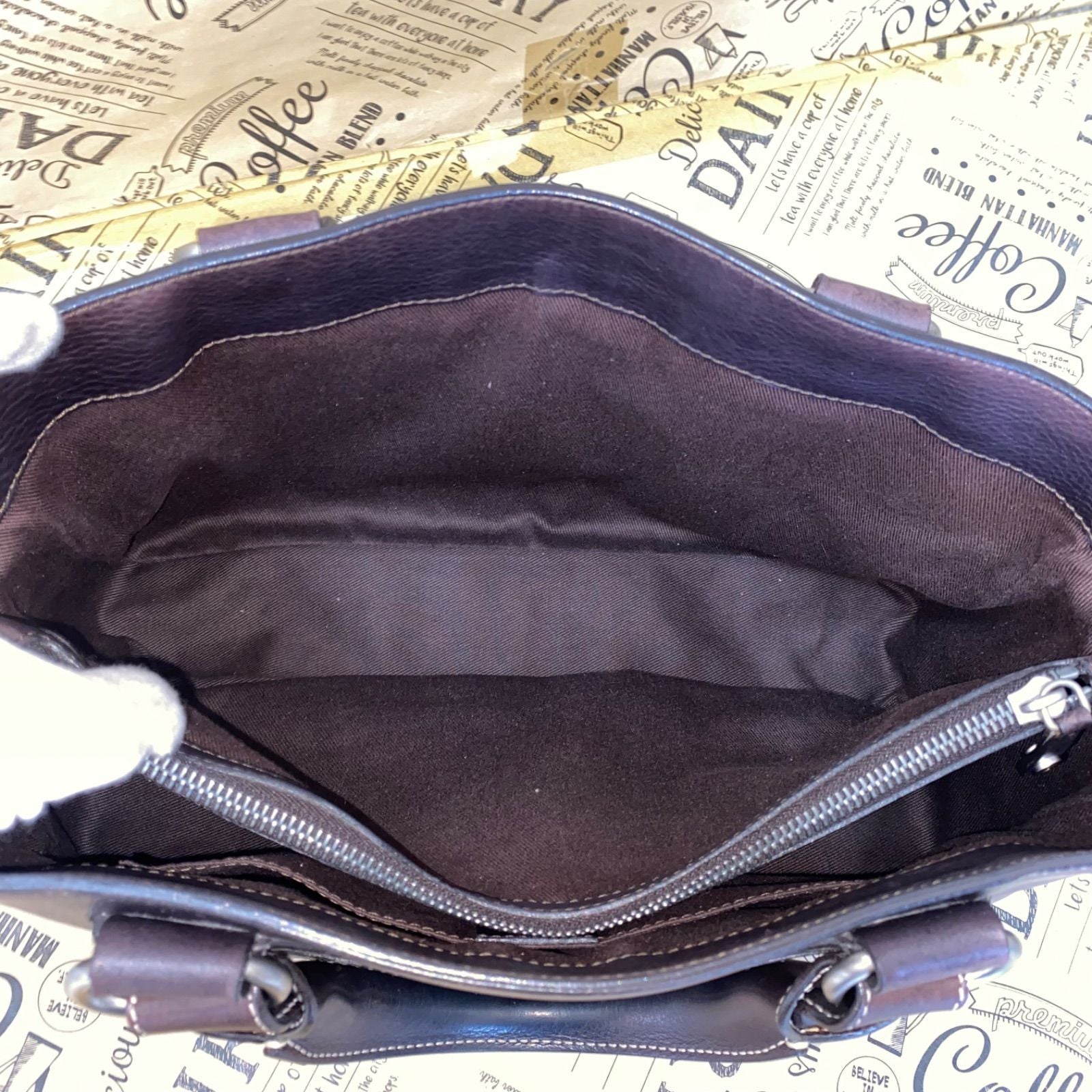 Celine Hand Tote Boogie Leather Brown — view 9