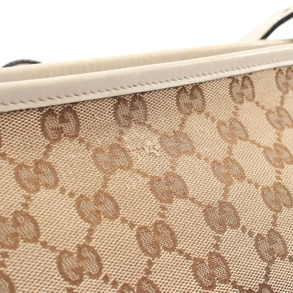 Gucci Shoulder Bag GG Canvas Beige — view 8