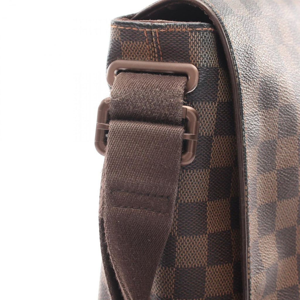 Louis Vuitton Shoulder Bag Brooklyn GM Leather — view 8