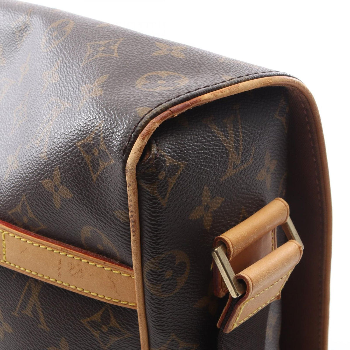 Louis Vuitton Shoulder Bag Aves Leather — view 8
