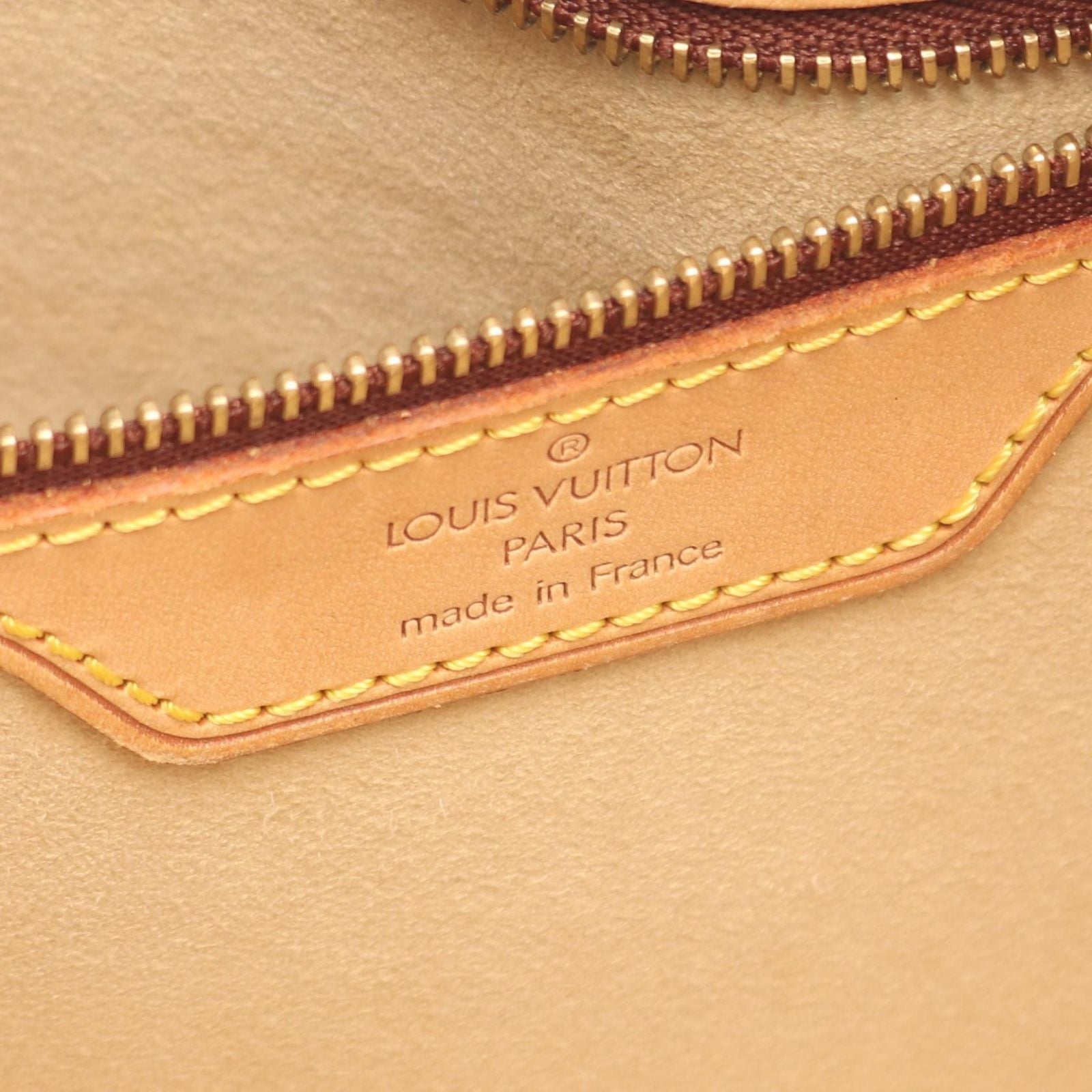 Louis Vuitton Shoulder Bag Cite GM Leather — view 4