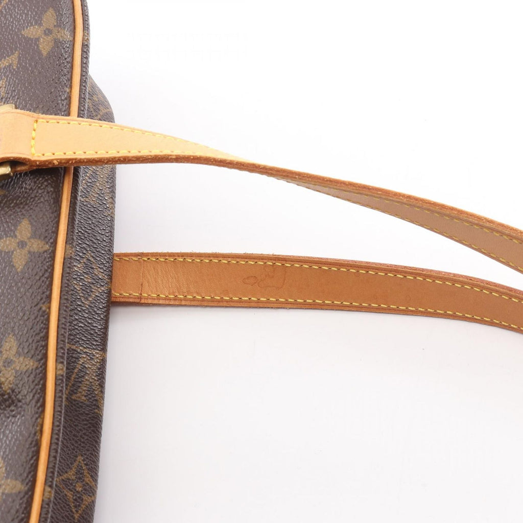 Louis Vuitton Shoulder Bag Cite GM Leather — view 9