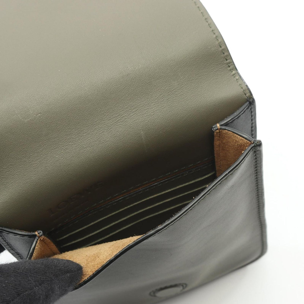 Loewe Shoulder Bag Gusset Flat Khaki Leather — view 5