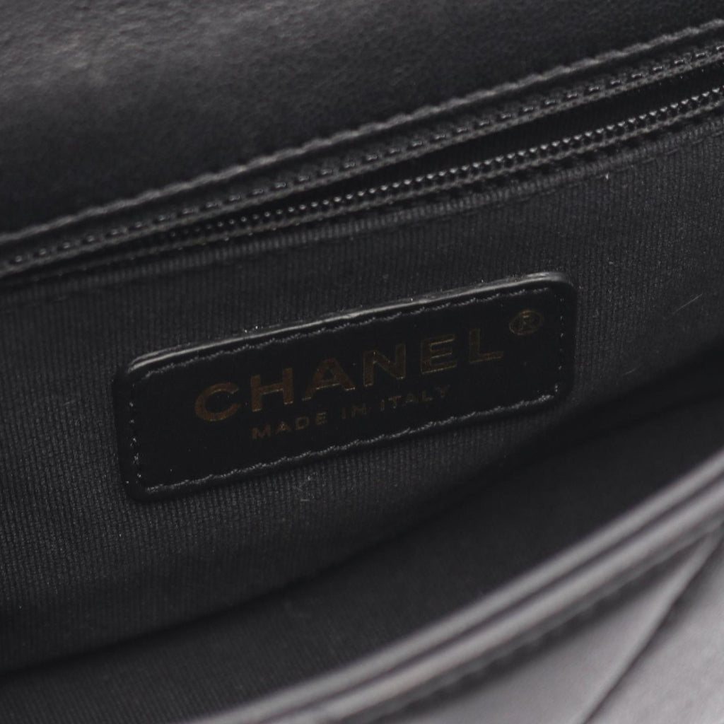 Chanel Shoulder Bag Mini Matelasse Top Handle 2-Way Black Lambskin Quilted — view 4