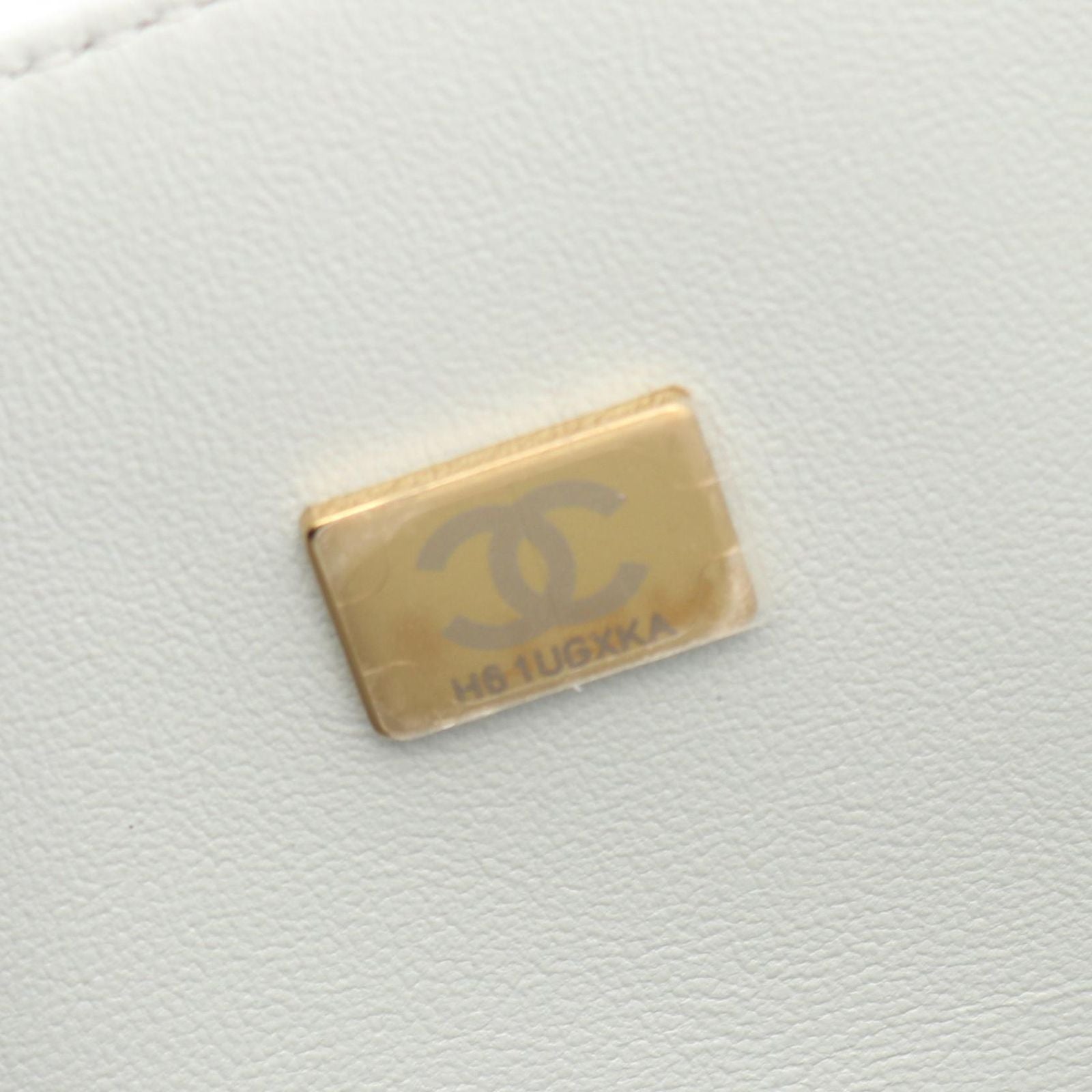 Chanel Shoulder Bag Light Blue Caviar Leather Chain — view 5