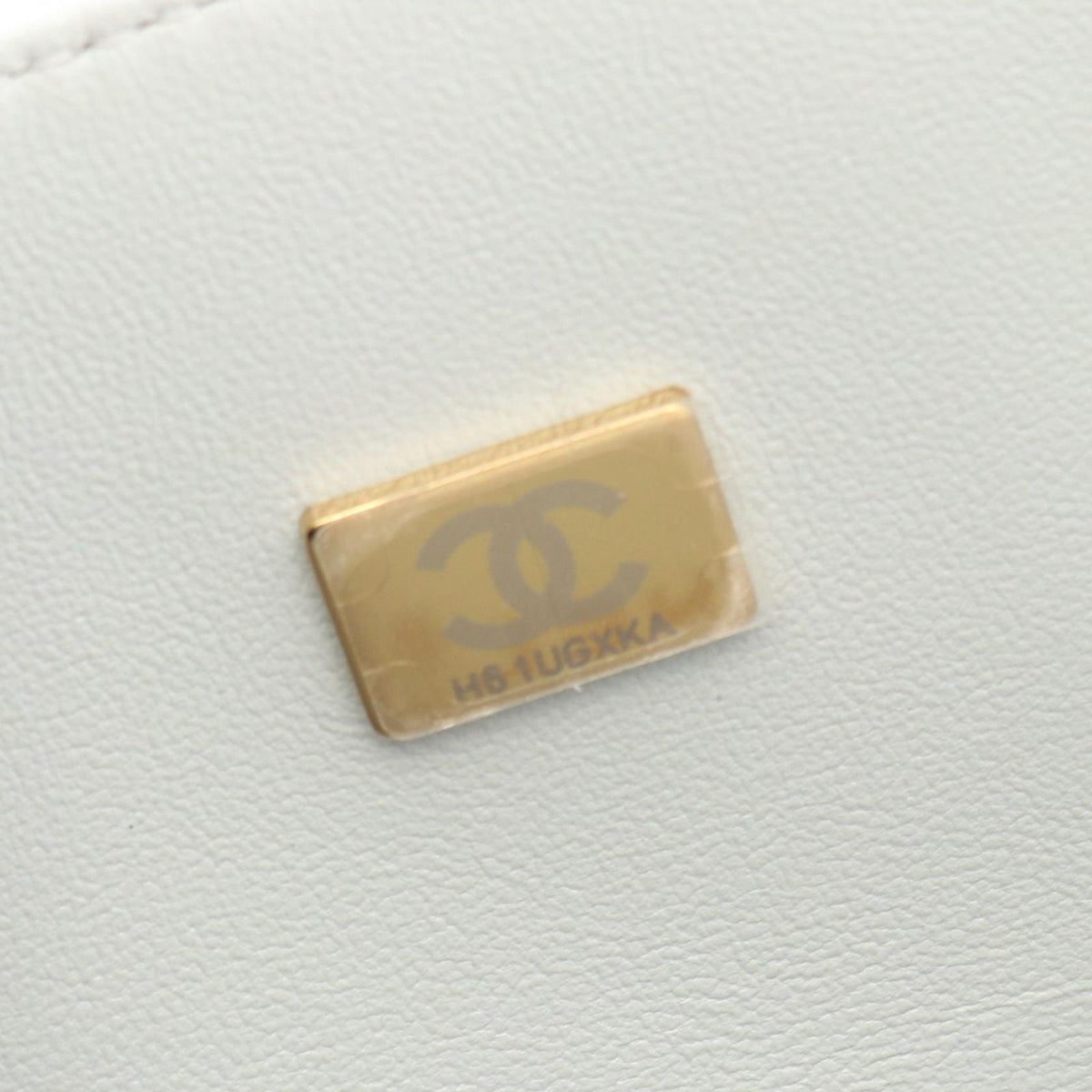 Chanel Shoulder Bag Light Blue Caviar Leather Chain — view 5