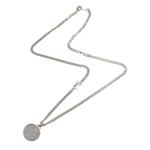 Louis Vuitton Pendant Damier Staple