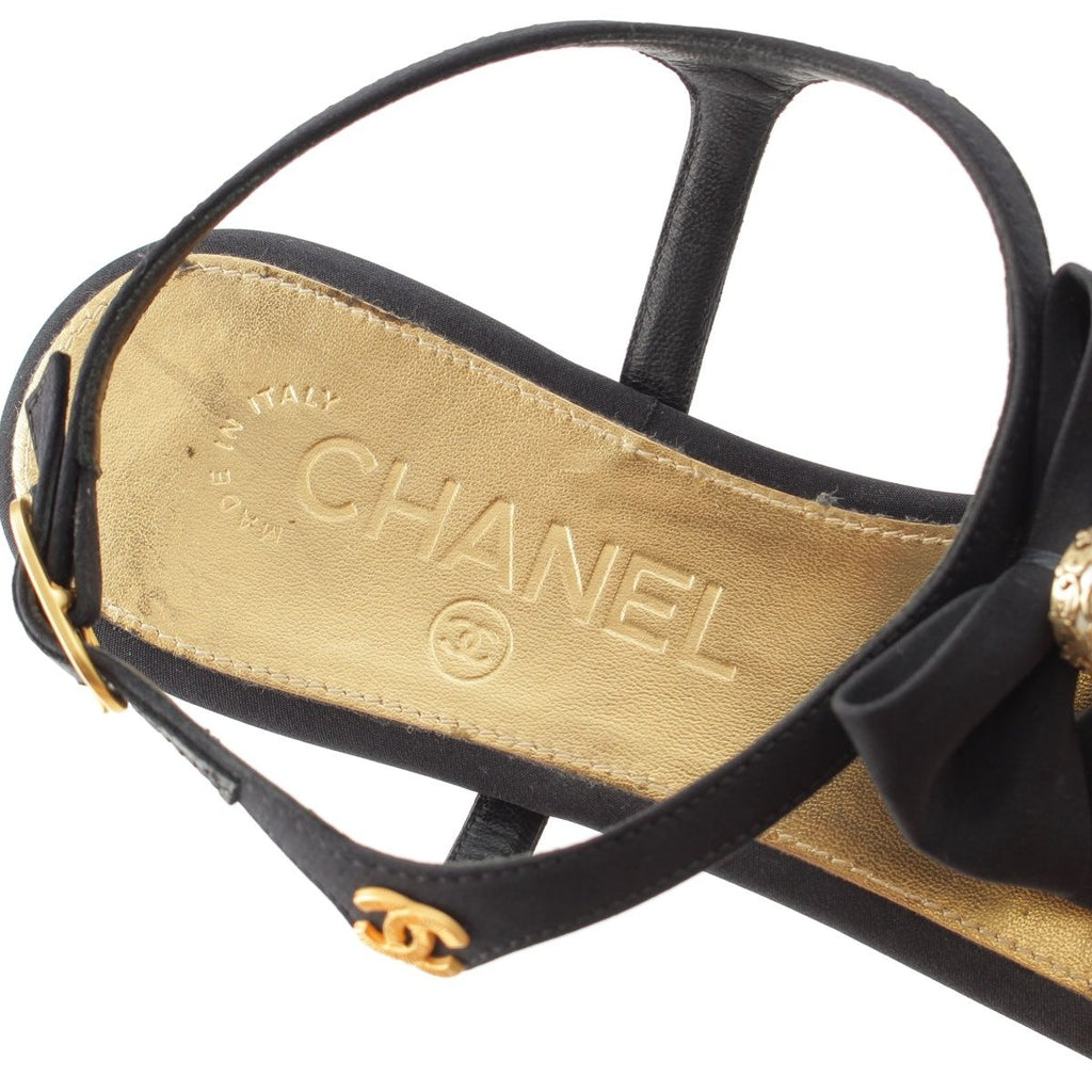 Chanel Pearl CC Logo Ribbon Sandals Black Gold 36 1 2C — view 7