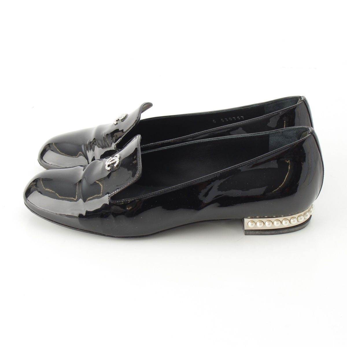 Chanel Pearl Patent Leather CC Logo Loafers Black — view 3