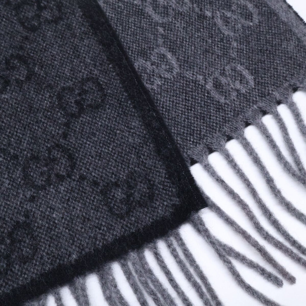 Gucci GG Pattern Sherry Line Wool Fringe Scarf — view 9