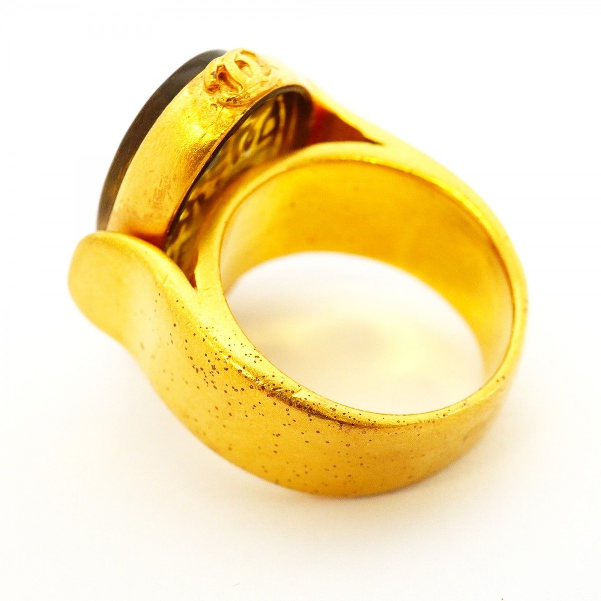 Chanel Ring Vintage CC Logo Gold Plated Gripoix — view 7