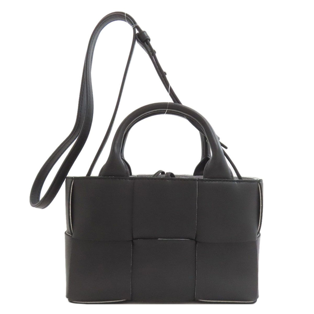 Bottega Veneta Candy Arco 2-Way Shoulder Bag Calf — view 2
