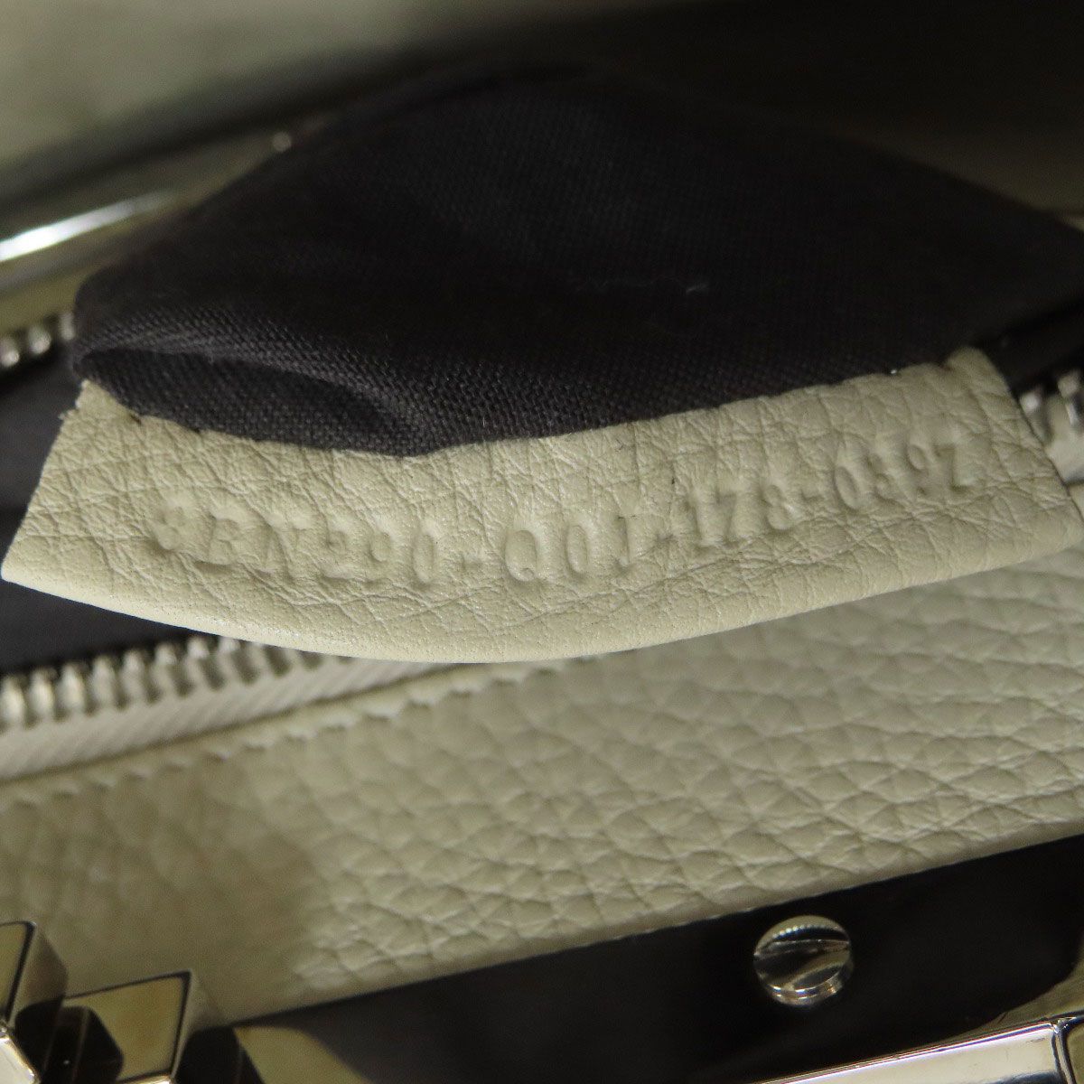 Fendi Peekaboo Selleria 2-Way Handbag Calf — view 8