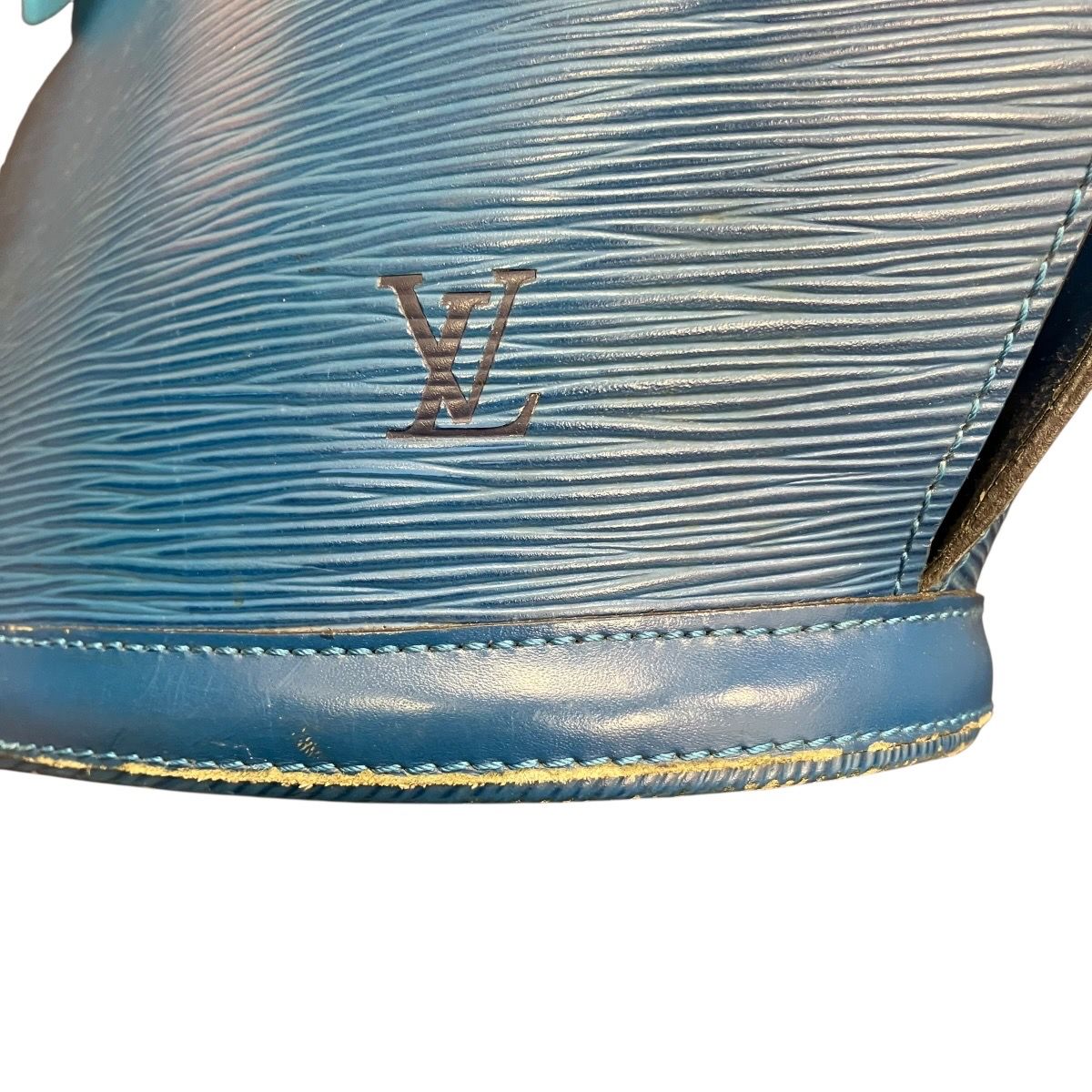 Louis Vuitton Saint Jacques Epi Shoulder — view 6
