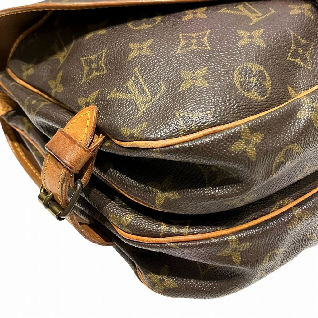 Louis Vuitton Saumur 30 Monogram Shoulder Bag Canvas — view 6