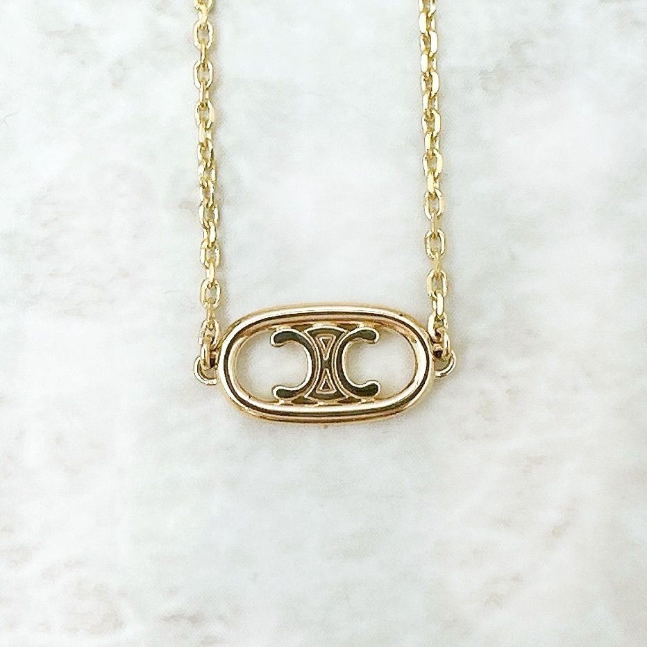 Celine Triomphe Yellow Gold Necklace 40 cm — view 3