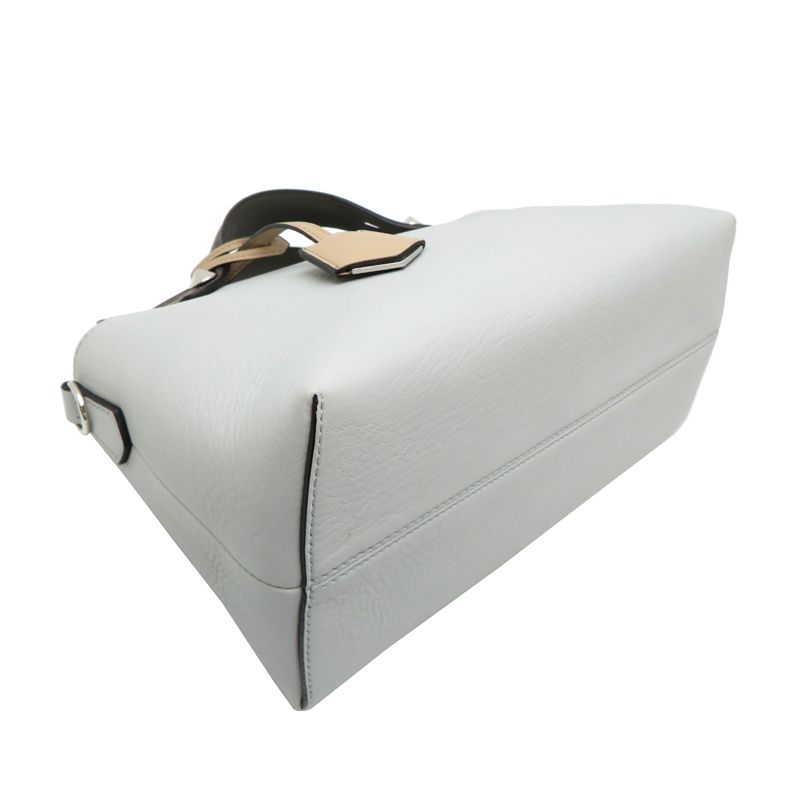 Fendi Handbag Beige — view 3