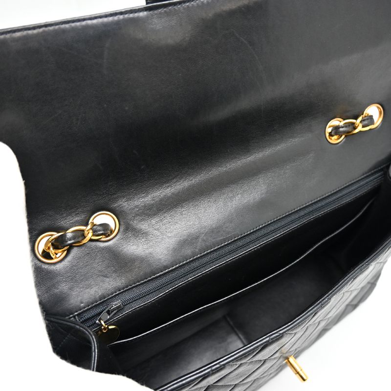 Chanel Shoulder Bag Black — view 5