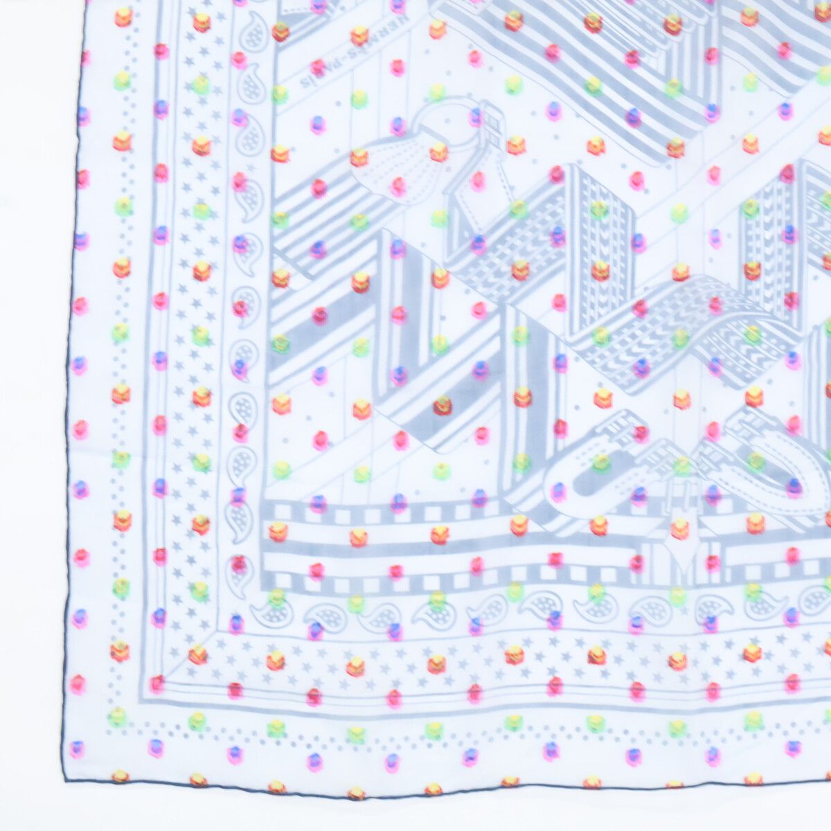Hermes Sangles en Zigzag Banbana Silk Blend Carre 60 Scarf — view 4