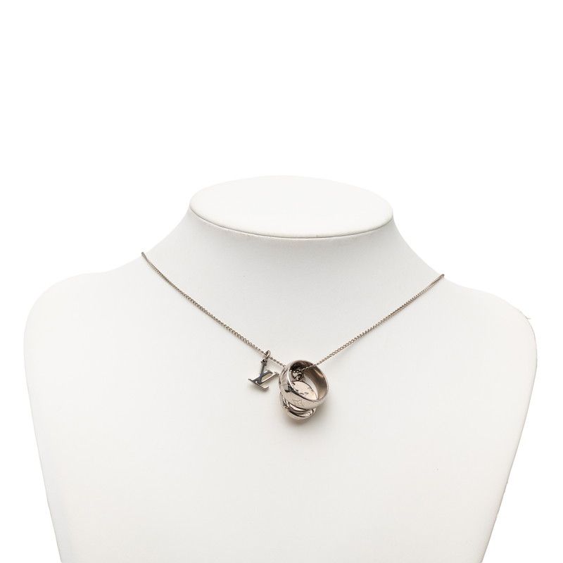 Louis Vuitton Monogram Ring Necklace Metal