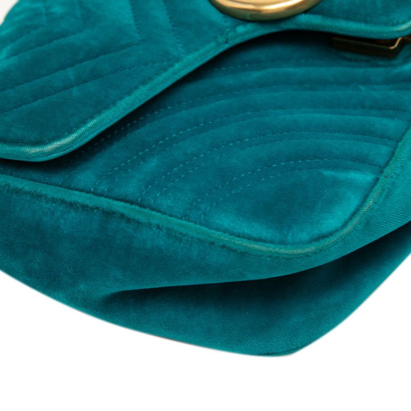 Gucci GG Marmont Quilted Chain Shoulder Bag Emerald Green Velvet — view 4