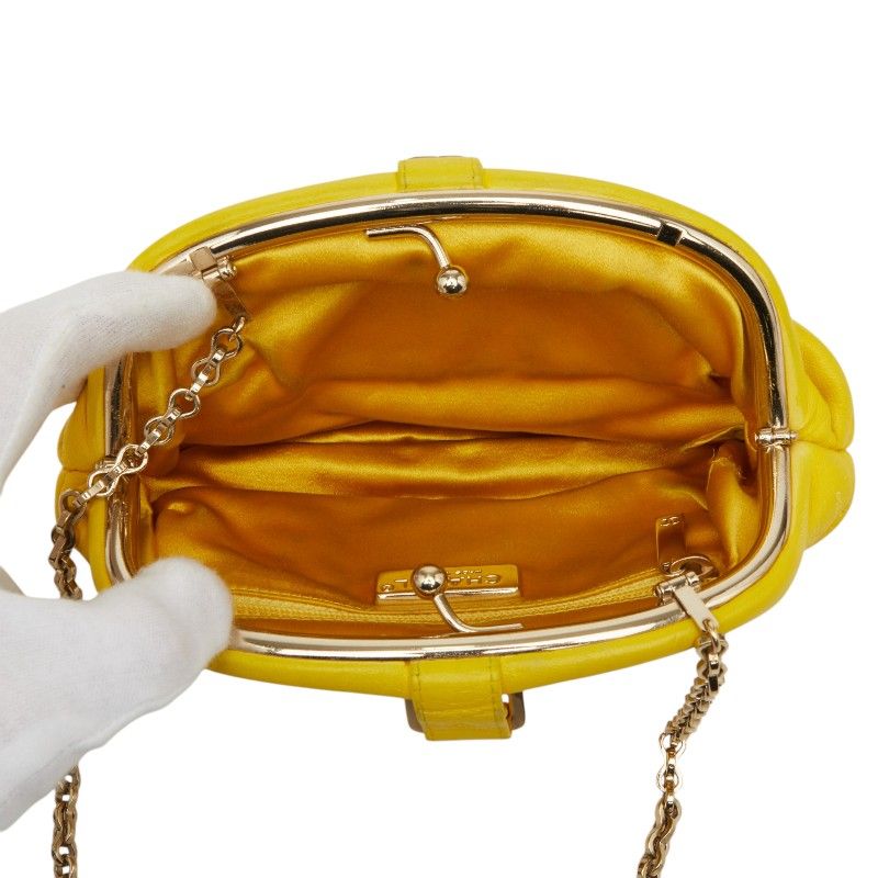 Chanel CC Logo Shoulder Bag Yellow Leather — view 6