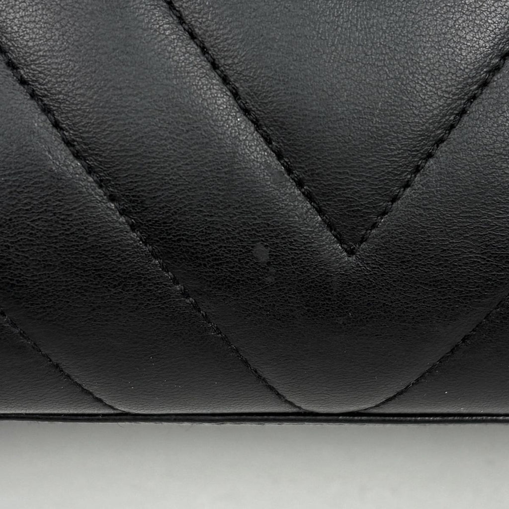 Chanel Stitch Handbag Blanc CC Logo Leather Black — view 5