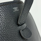 Hermes Evelyne 1 GM Perforated Logo Shoulder Bag Taurillon Clemence Black — view 5